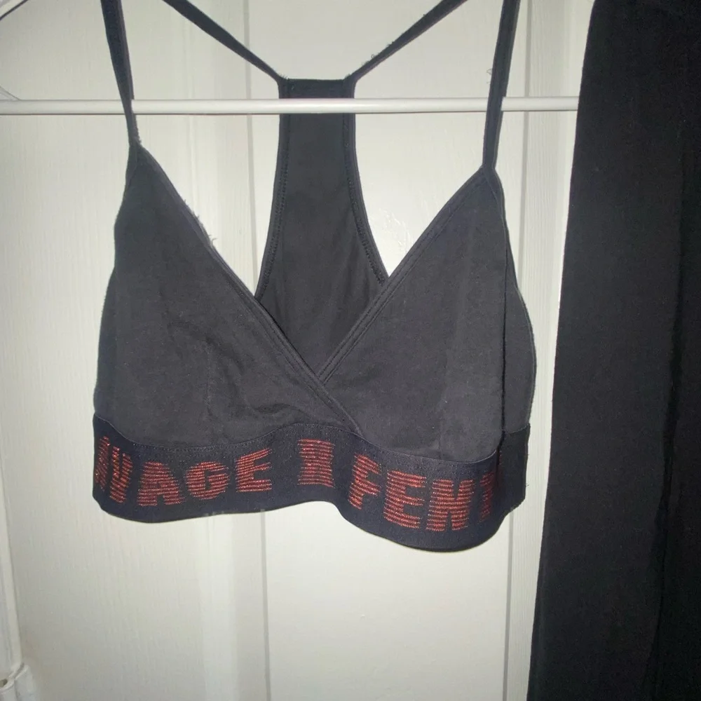 Savage X Fenty Black Leggings & Sports Bra with Red Detailing. - Picture 3 of 5